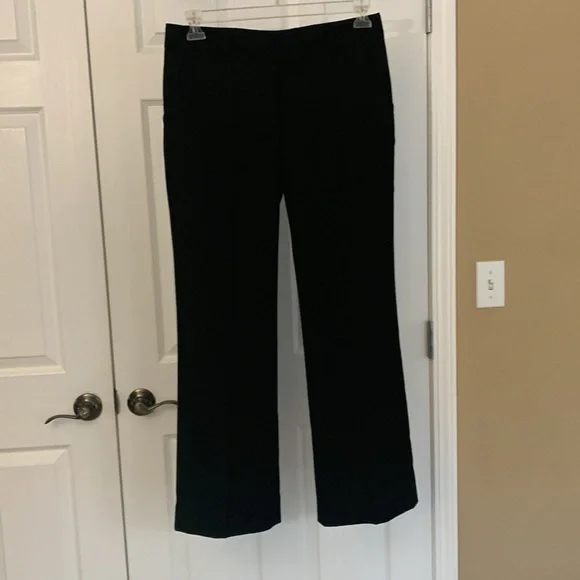 Anne Klein NWOT pantsuit. Excellent condition and lovely. - Picture 6 of 11